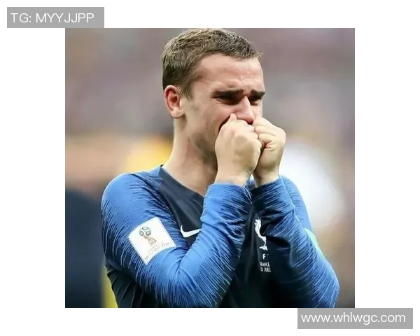 球星痛哭瞬间揭秘:那些让足球巨星潸然泪下的悲壮时刻 球星痛哭瞬间揭秘:那些让足球巨星潸然泪下的悲壮时刻