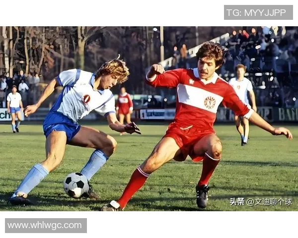 足球明星畅饮庆功时刻 聚焦球场外的友情与激情