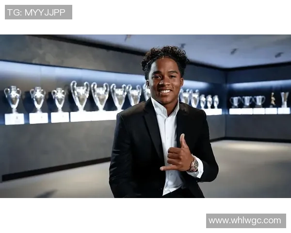 足球界的黑胖子球星盘点：他们如何突破身体限制成就辉煌职业生涯